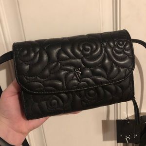 Simply Vera wang purse